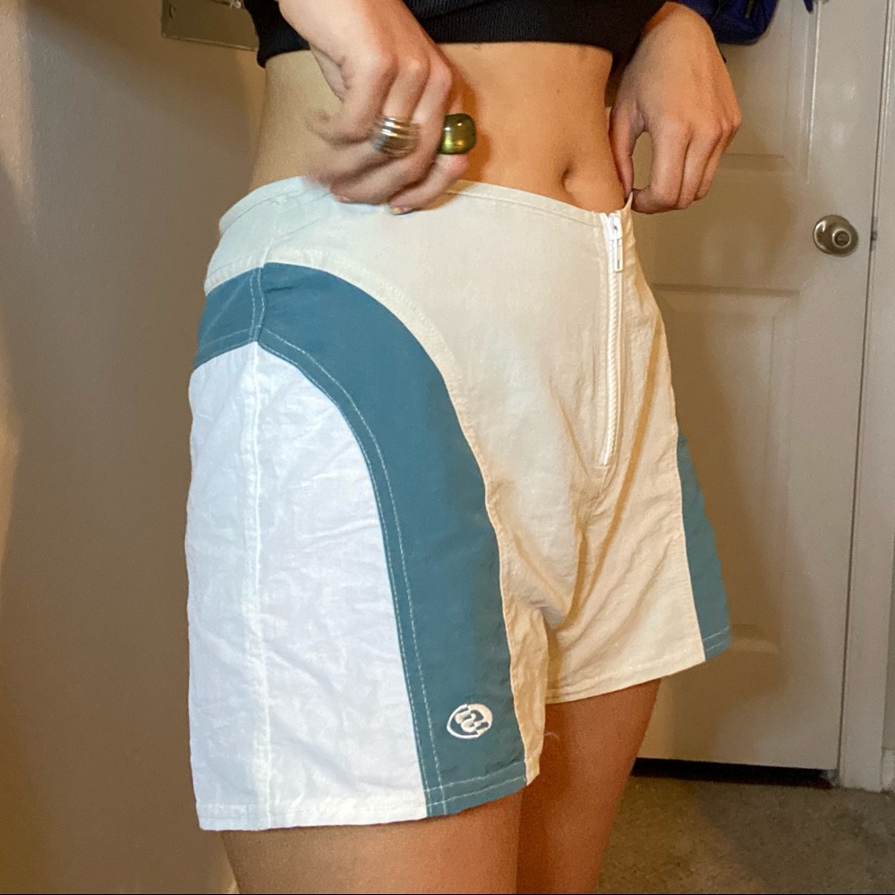 Surf Style shorts with zipper